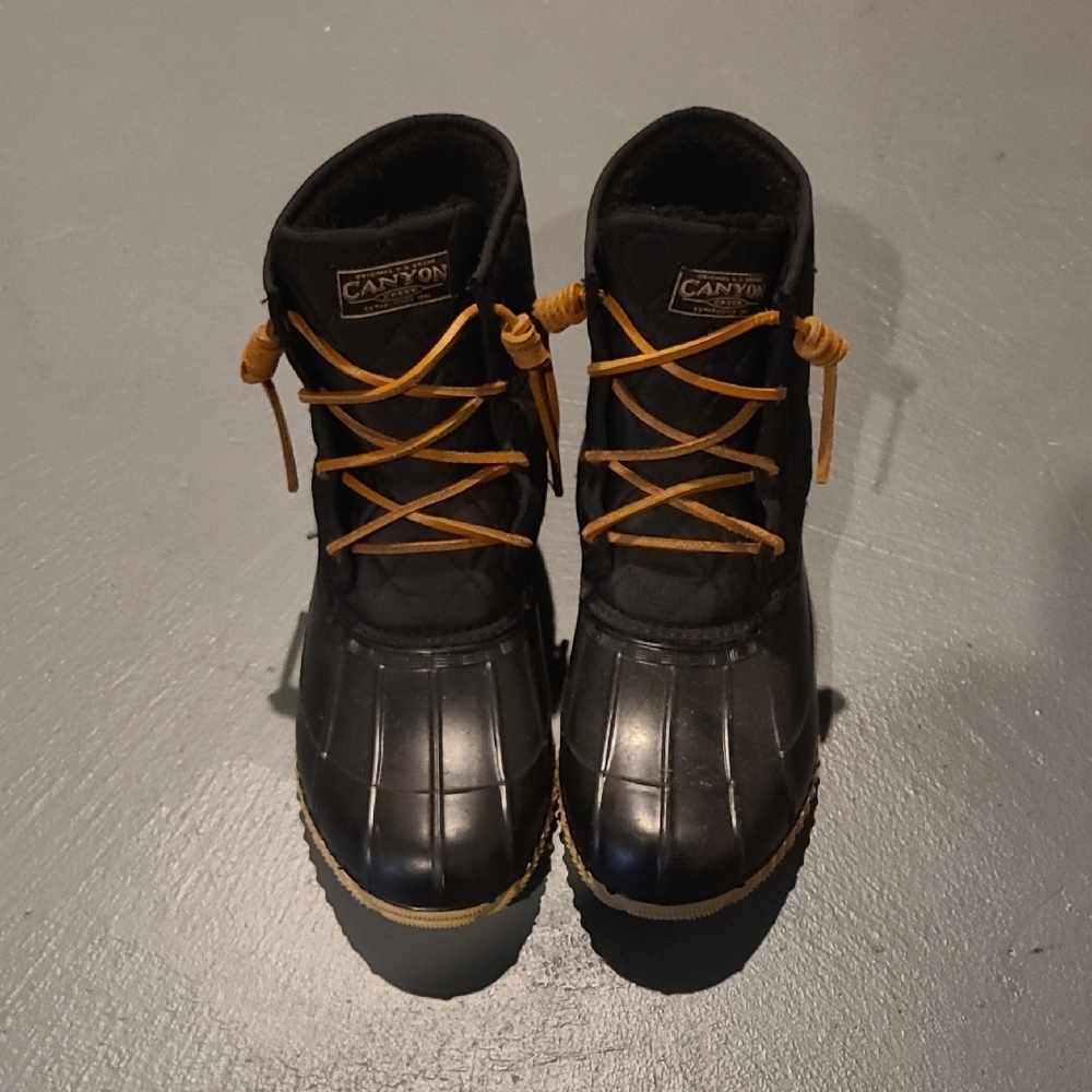 Canyon Black and Tan Duck Boots